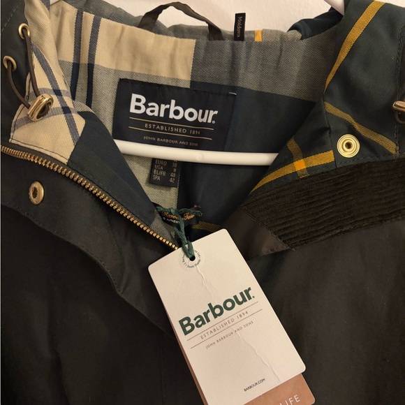 Barbour Ryedale wax hooded jacket - Picture 3 of 7